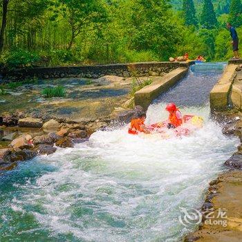 莫干山水墨山居游多多客栈酒店提供图片