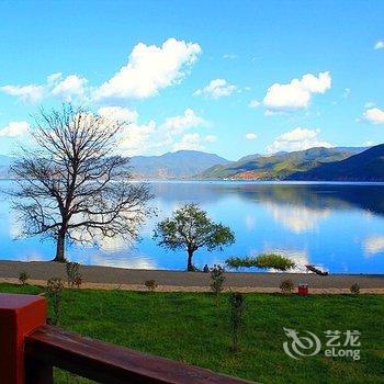 泸沽湖云旅观湖客栈酒店提供图片