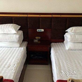 青海湖鲁宁商务宾馆(黑马河店)酒店提供图片