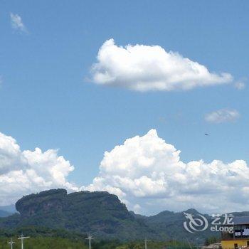 武夷山田鑫食宿茶酒店提供图片