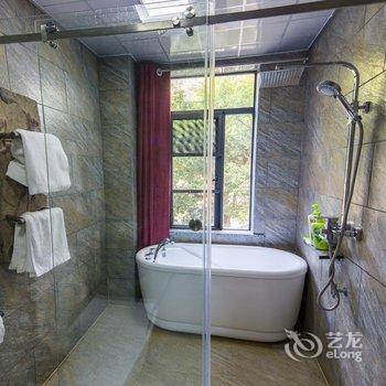 阳朔陋室精品客栈(读书岩店)酒店提供图片