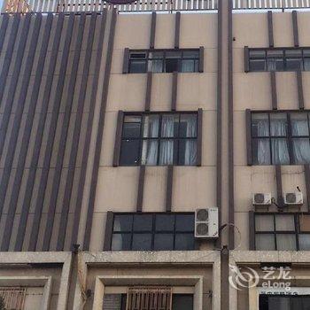 汉庭怡莱酒店(上海虹梅南路店)