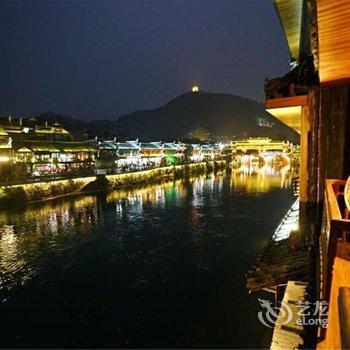 凤凰兄弟人家吊脚楼客栈(旗舰店)酒店提供图片