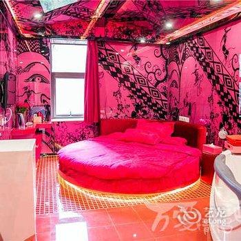 万爱情侣主题酒店(昆明汇都店)酒店提供图片