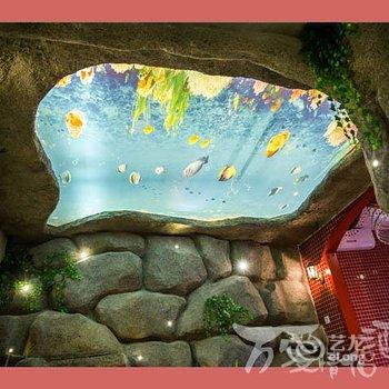 万爱情侣主题酒店(昆明汇都店)酒店提供图片