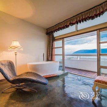大理零距离洱海度假酒店酒店提供图片