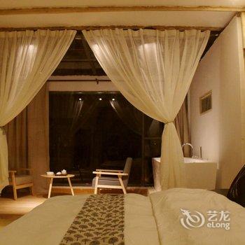 丽江泸沽湖有味原舍草海景观客栈酒店提供图片