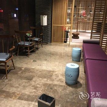 云和夜泊酒店(上海迪士尼浦东机场野生动物园店)用户上传图片