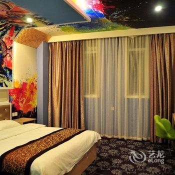 六安三福时尚主题酒店酒店提供图片