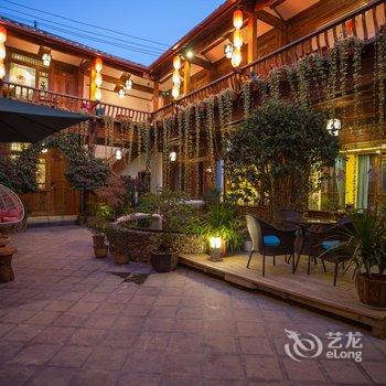 丽江束河漫山草堂雪山观景精品客栈酒店提供图片