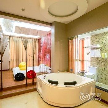 自贡荣县浪漫情侣主题酒店酒店提供图片
