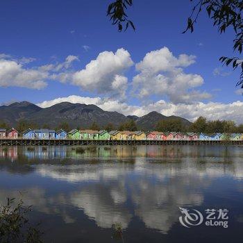 丽江逸景营地湖畔别墅度假村酒店提供图片