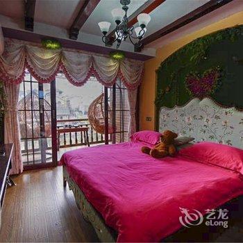 凤凰兄弟人家吊脚楼客栈(旗舰店)酒店提供图片