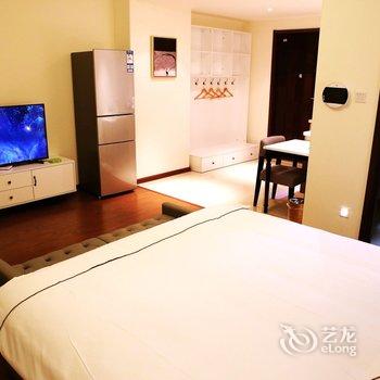 三只熊轻奢度假别墅(北京古北龙湖源著店)酒店提供图片