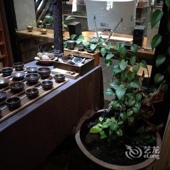 Idea艾邸酒店(武夷山慧苑阑珊店)酒店提供图片