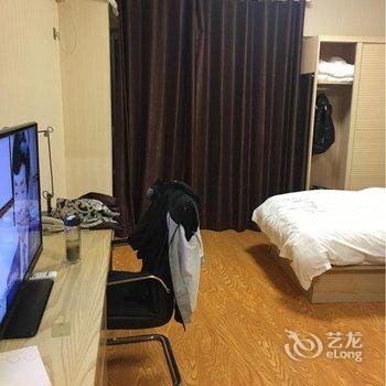 武汉悦居公寓酒店(宏图大道地铁站店)用户上传图片