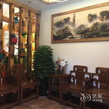 张家界虫二客栈酒店提供图片