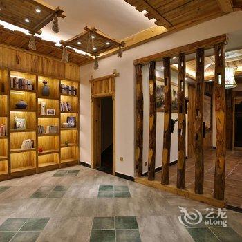 张家界虫二客栈酒店提供图片
