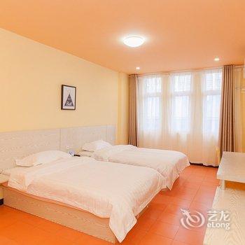 乐8连锁酒店(蚌埠义乌商贸城店)酒店提供图片