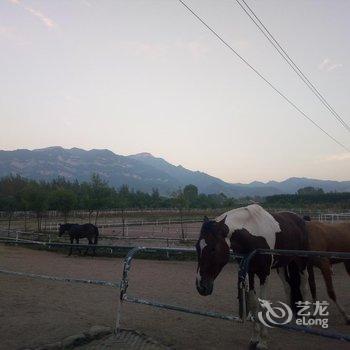 灵石益寿源度假村酒店提供图片