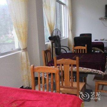 峨眉山清音阁秀湖旅店酒店提供图片