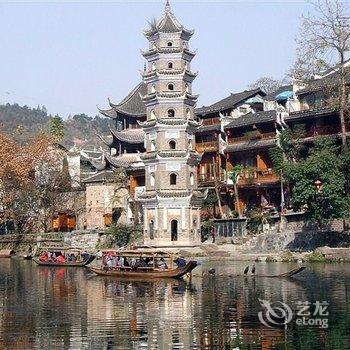 凤凰秋夜山居(原听涛山庄客栈)酒店提供图片