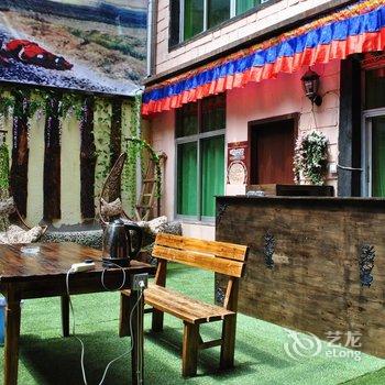 拉萨鲁萨青年客栈酒店提供图片