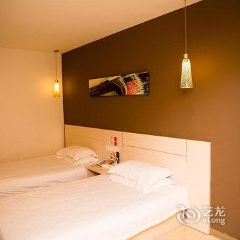 尚客优快捷酒店(淮南火车站舜耕东路店)酒店提供图片