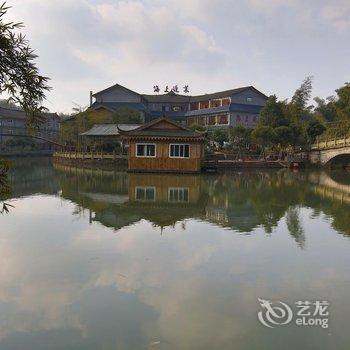 宜宾蜀南竹海海上蓬莱休闲岛酒店提供图片