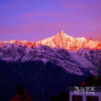 德钦明珠拉卡雪山观景酒店酒店提供图片