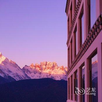 德钦明珠拉卡雪山观景酒店酒店提供图片