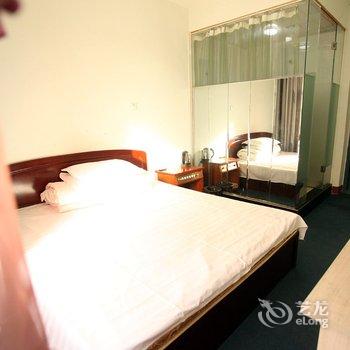 鞍山百成旅馆酒店提供图片