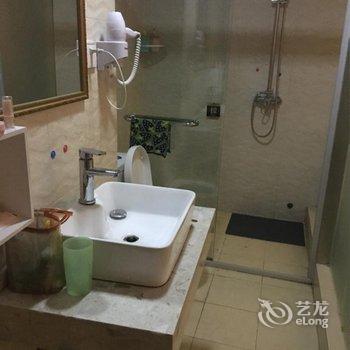 西昌南红湿地酒店用户上传图片