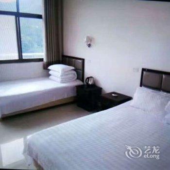 辉县翡翠山庄酒店提供图片