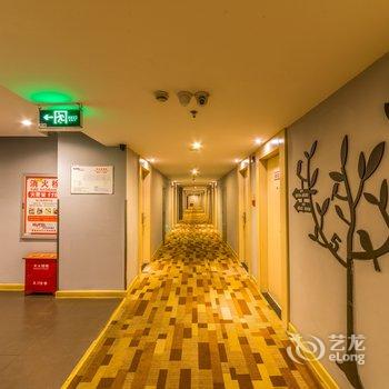 莫泰168(长兴明珠路店)酒店提供图片