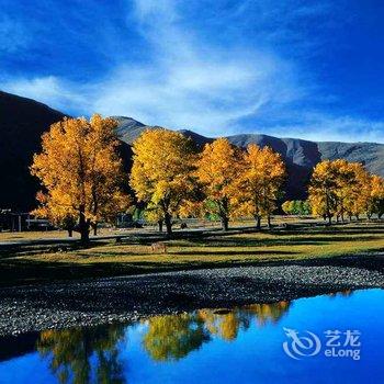 康定新都桥西行藏地青年旅舍酒店提供图片