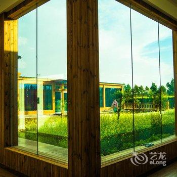 敦煌锦绣大地生态园自驾车营地酒店提供图片