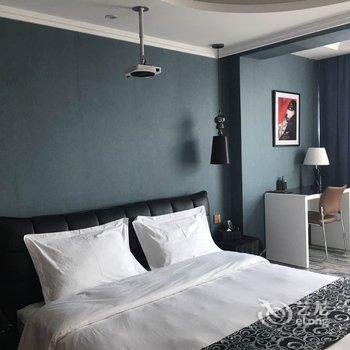 兰州西站乐谷臻品酒店式主题公寓酒店提供图片