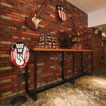 喆啡酒店(广州火车站三元里地铁站店)酒店提供图片