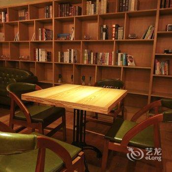 喆啡酒店(广州火车站三元里地铁站店)酒店提供图片