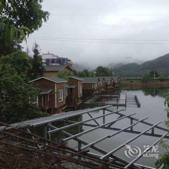 内蒙古赤峰达里湖南岸碧海银滩度假中心酒店提供图片