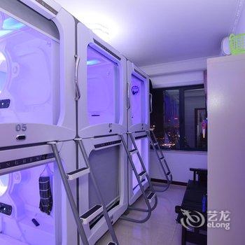 洛阳星之语太空舱公寓酒店提供图片