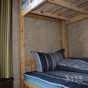 重庆想多了青年旅舍酒店提供图片