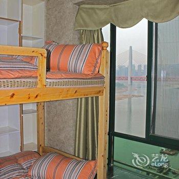 重庆想多了青年旅舍酒店提供图片