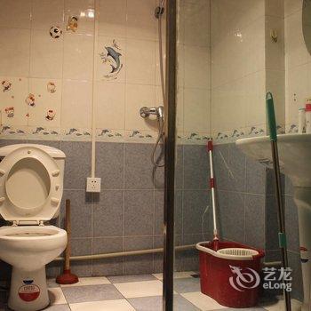 重庆想多了青年旅舍酒店提供图片