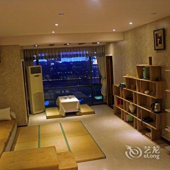 重庆想多了青年旅舍酒店提供图片