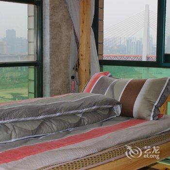 重庆想多了青年旅舍酒店提供图片