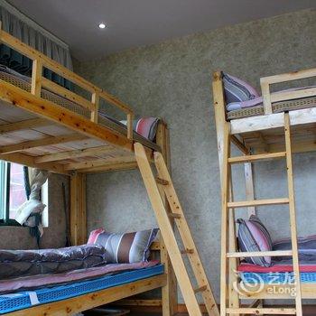 重庆想多了青年旅舍酒店提供图片