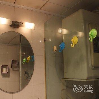 重庆想多了青年旅舍酒店提供图片