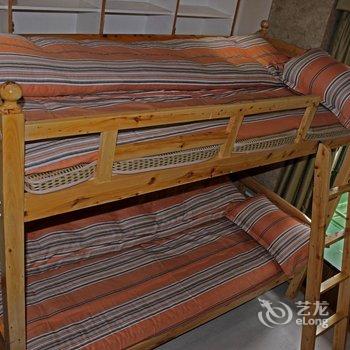 重庆想多了青年旅舍酒店提供图片